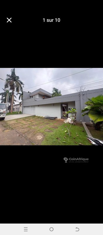 Location villa triplex 11 pièces - 2 plateaux 7 ème tranche