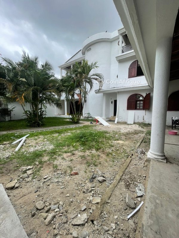 Location villa triplex avec vue lagunaire riviera 4 m'babon